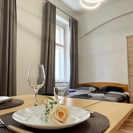 Lägenhet Miva Prag